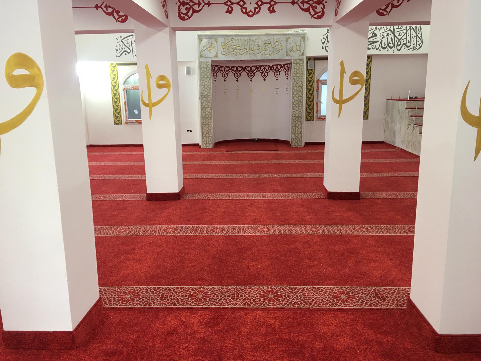 İzmir Çeşme Hasan Ulukartal Cami Halısı